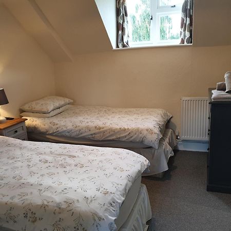 The Horse And Panniers Guest House. North Luffenham Exteriér fotografie